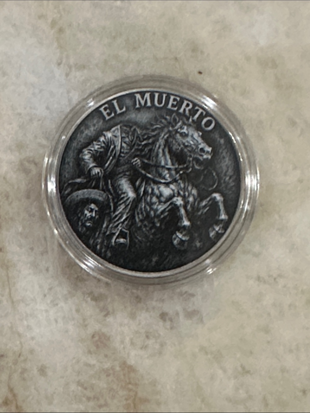 El Muerto Black Decorative Coin Pendant - Men’s Accessory